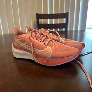 Nike ZOOM GRAVITY BQ3203-600 ECHO Pink
Running Athletic Shoes Women's SZ 8